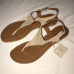NWT tan leather sandals